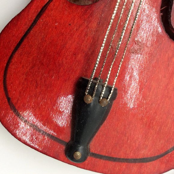 Miniature Violin and Bow - Picture 4 of 5